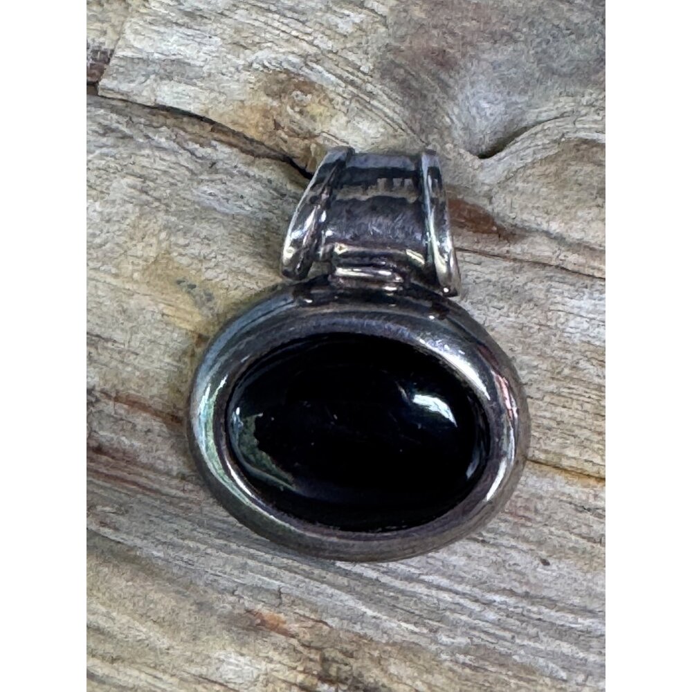 Sterling Silver Oval Black Onyx Pendant